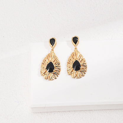 Black Zirconia  Earring | LAYUMI