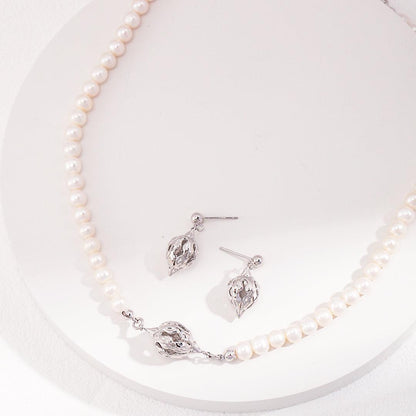 Skeleton Pearl Necklace and Earrings Set | LAYUMI